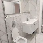 Apartment New Modern Uschhorod